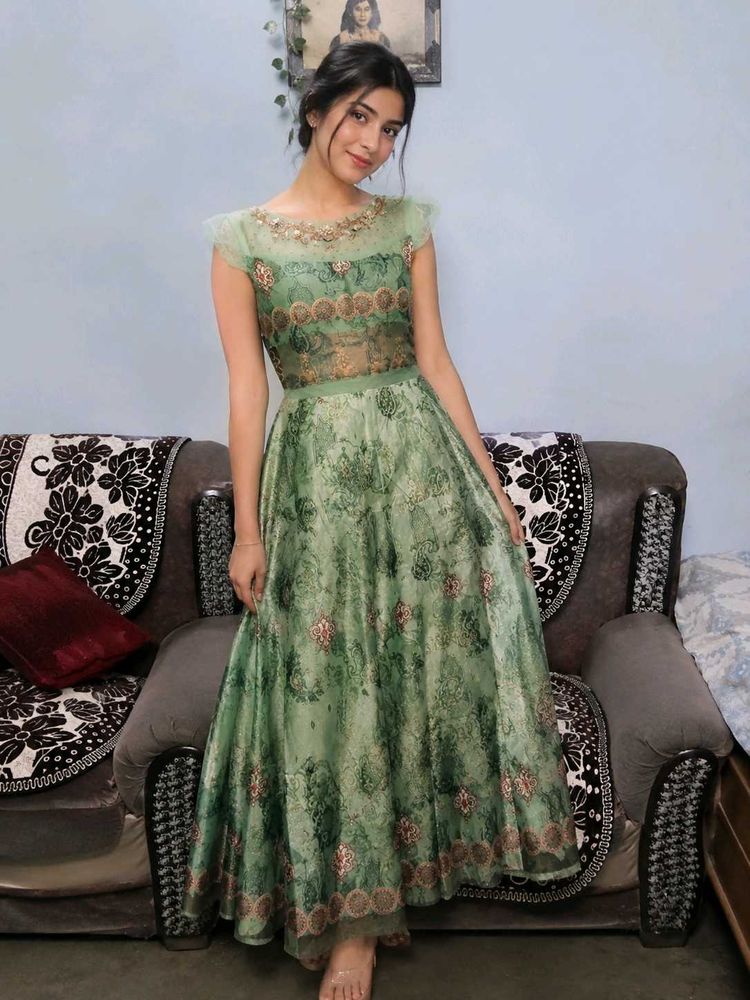 Elegant Green Floral Print Gown