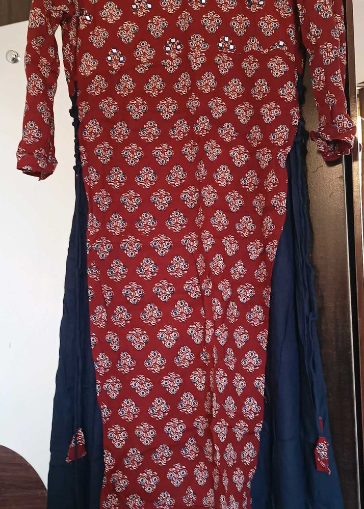 Beautiful Red Printed Kurta with side tie-ups