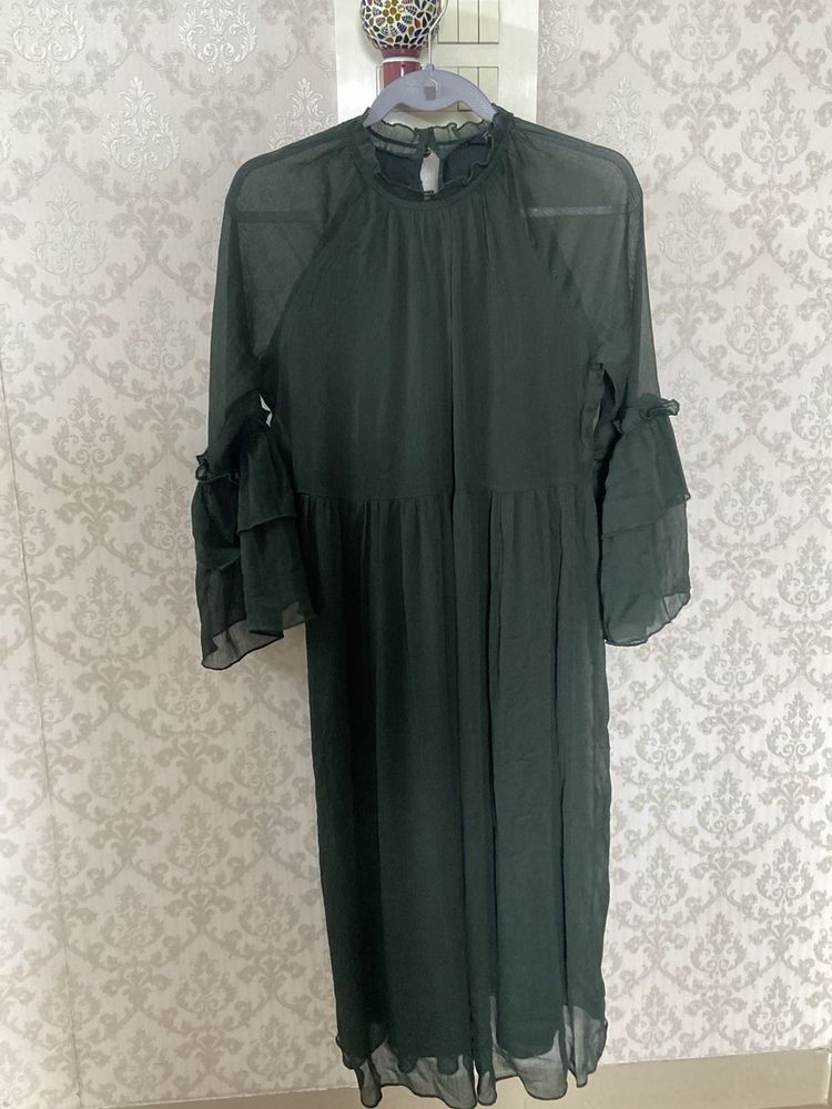 Chic Sheer Layered Sleeve Dress