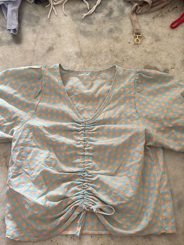 Chic Ruched Checkered Top