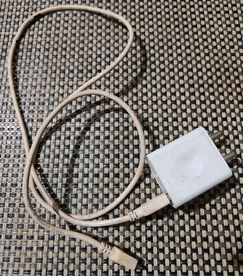 Lenovo Mobile Charger with Cable