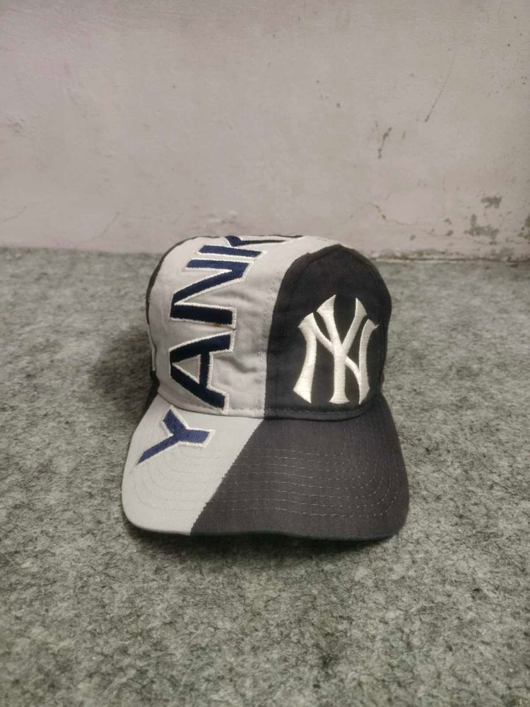 New York Yankees Vintage 90s Baseball Cap