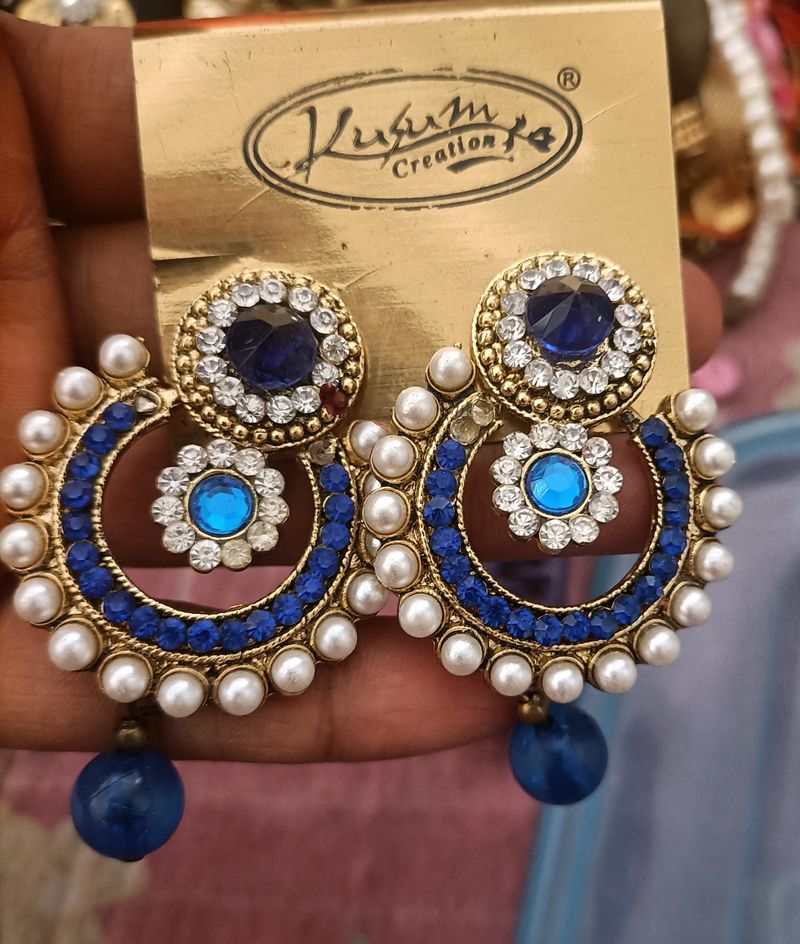 Earings