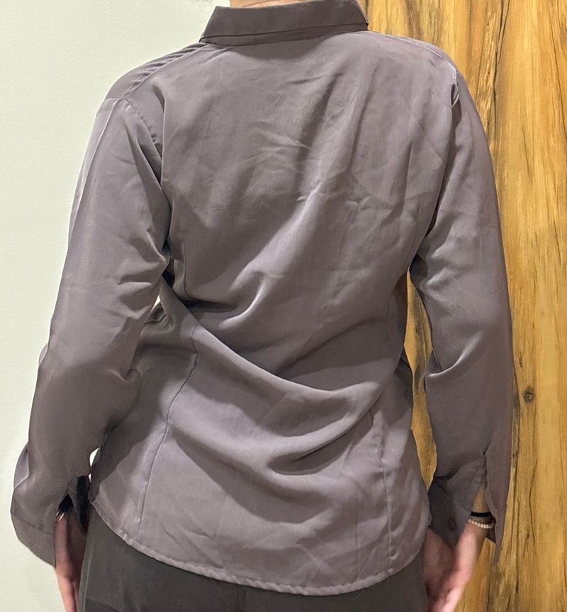 Chic soft flowy material Button-Up Shirt