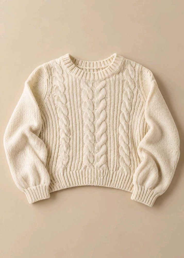 CREAM CABLE KNIT CREWNECK SWEATER