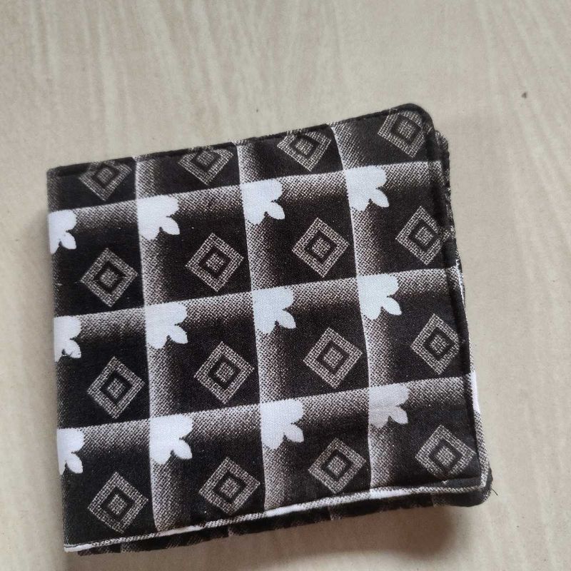 Sanitary napkin pouch