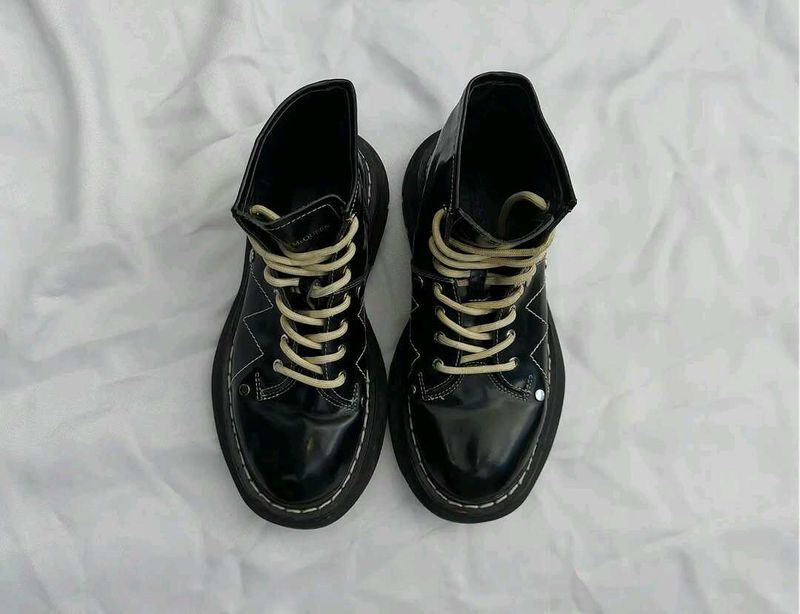 Alexander McQueen Boots 36