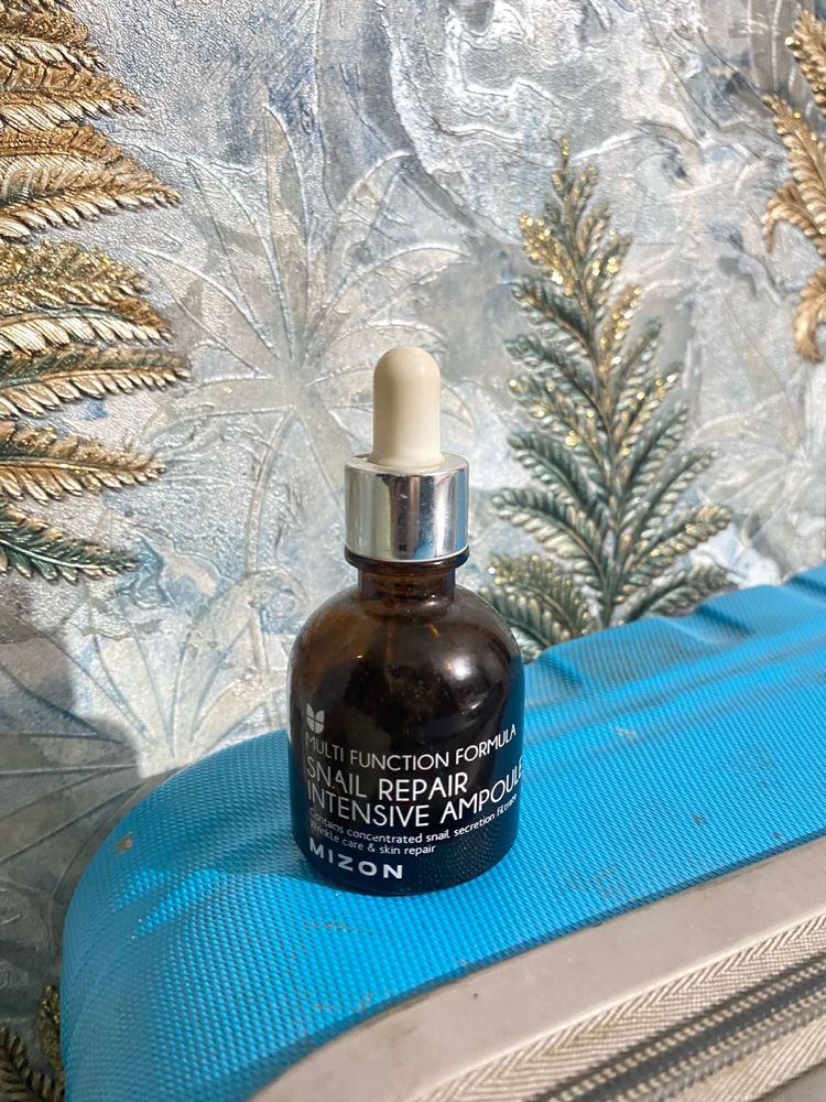 MIZON Snail Repair Intensive Ampoule