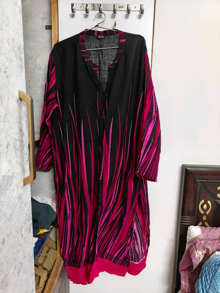 Stylish Black &amp; Pink Printed Kurta