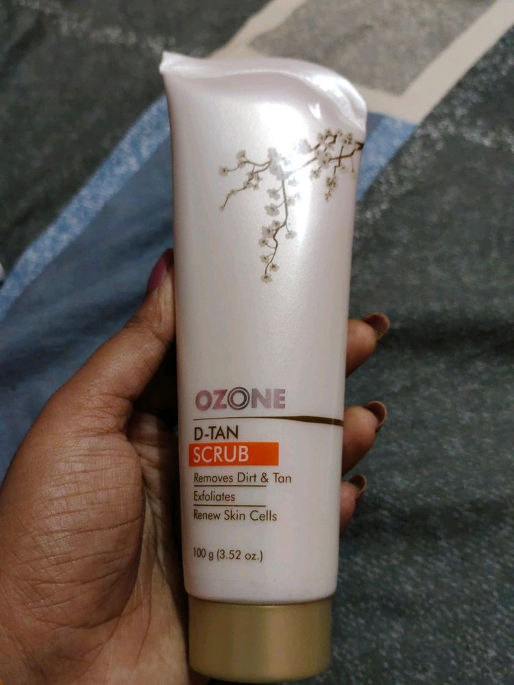 Ozone D-Tan Scrub