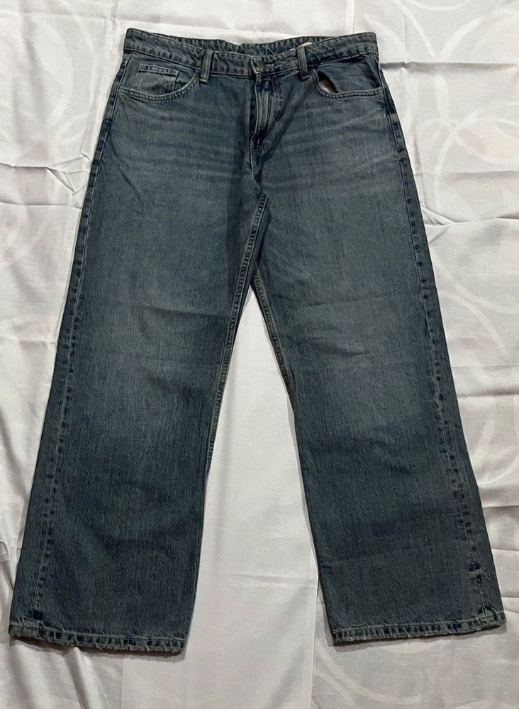 Classic Blue Wash Wide Leg Jeans size 34