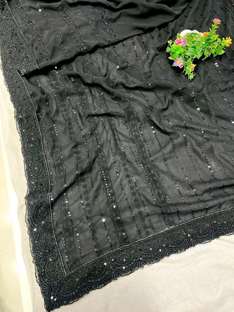 thread sequence work black party look saree vt. .no coins swap offer..only cash plz...