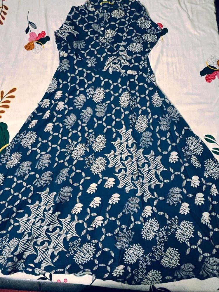 Elegant Navy Blue Printed Kurta