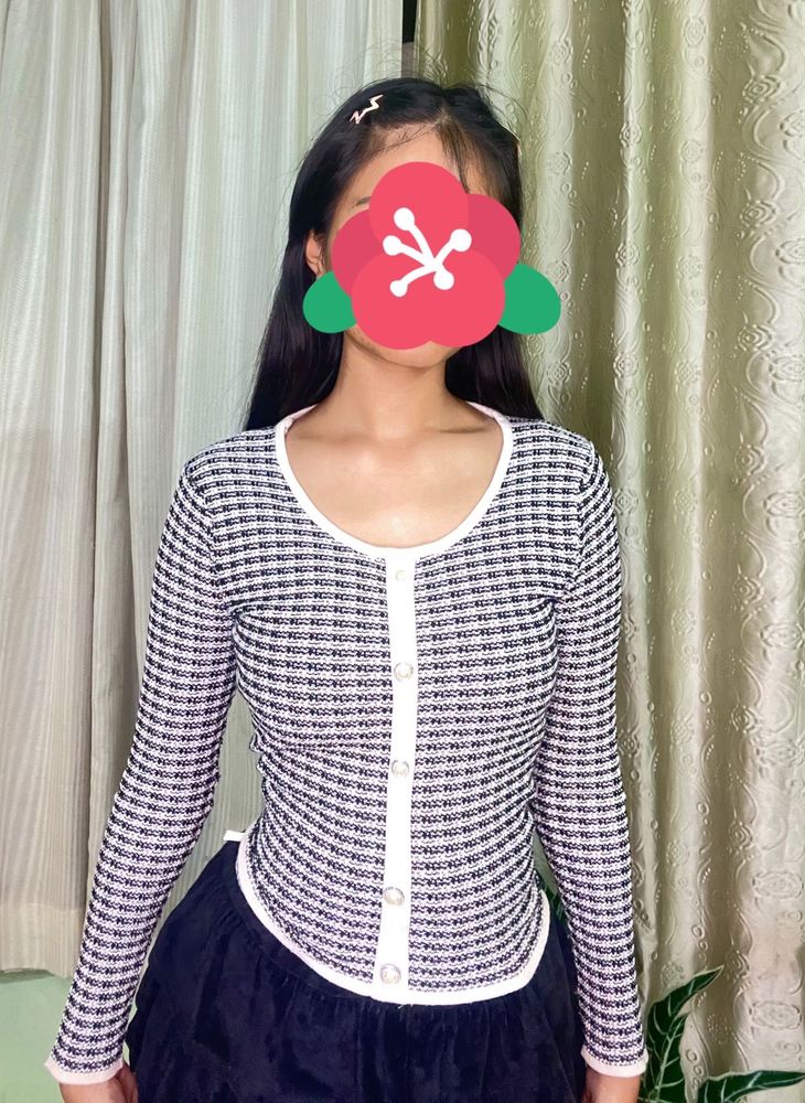 Chic Tweed Cardigan