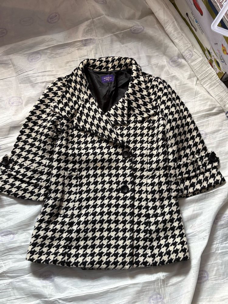 Houndstooth Button-Up Jacket