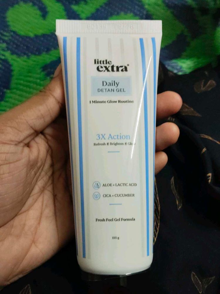 Little Extra Daily Detan Gel