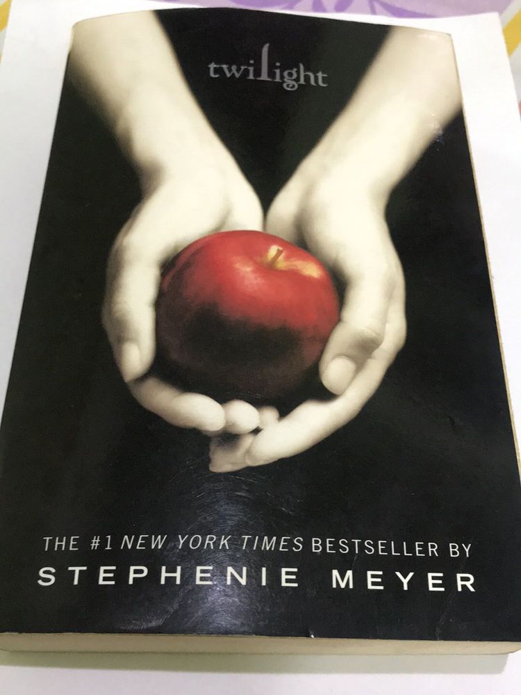 Twilight by Stephenie Meyer