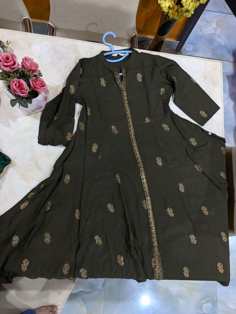 Trends Umbrella Cut Beautiful Gown