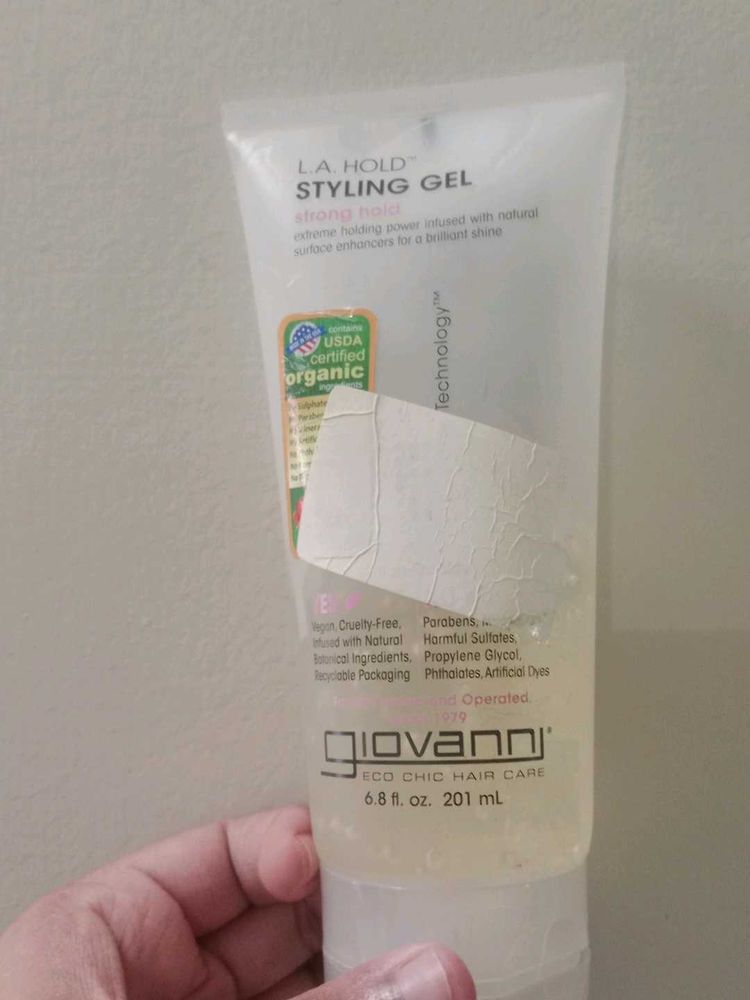 Giovanni LA hold gel