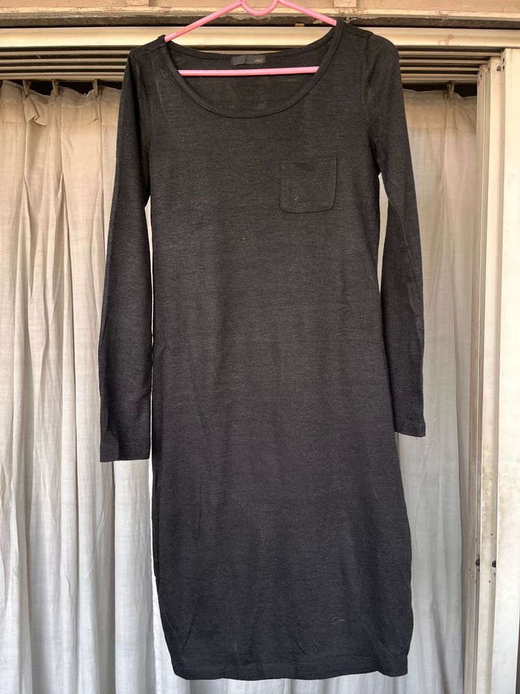 H&amp;M Gray Long Sleeve Dress