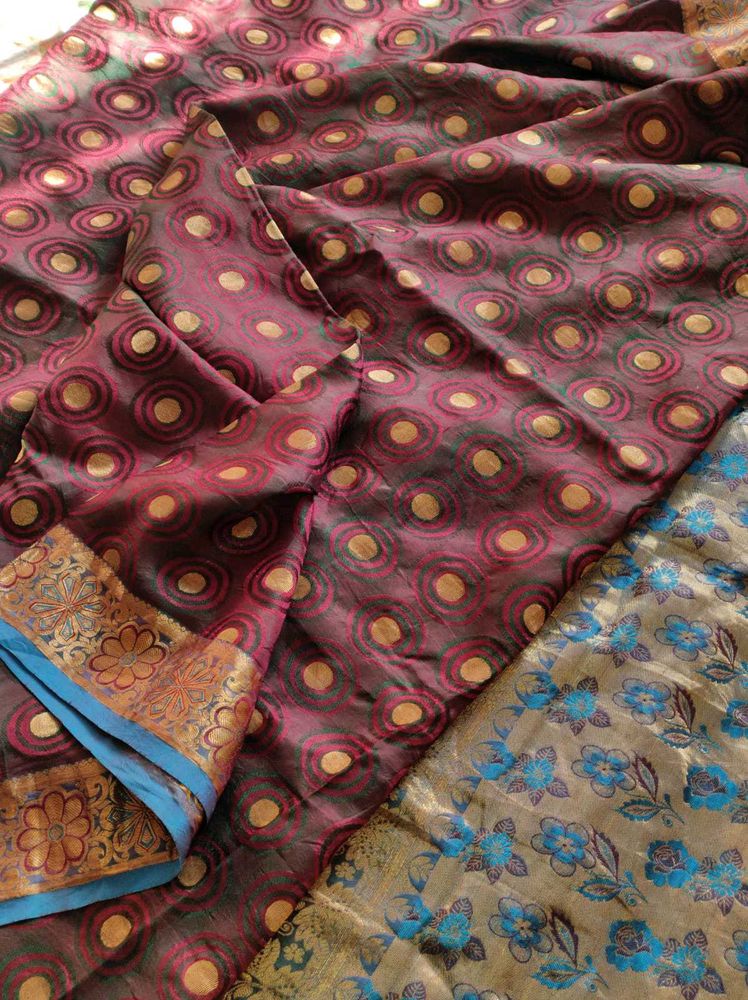Elegant Maroon &amp; Blue Saree