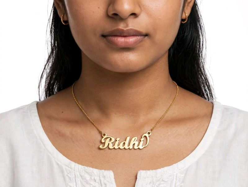 Elegant Gold 'Ridhi' Name Necklace