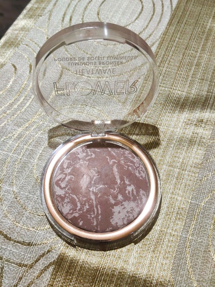 Flower Beauty Bronzer