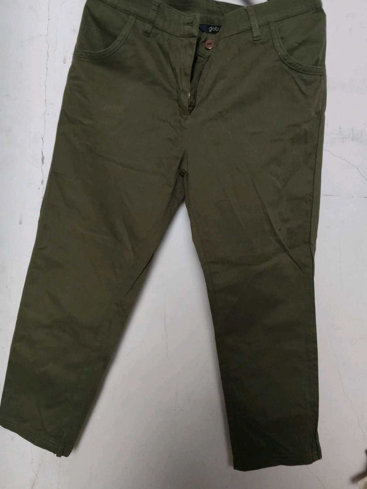 Stylish Olive Green Cropped Pants