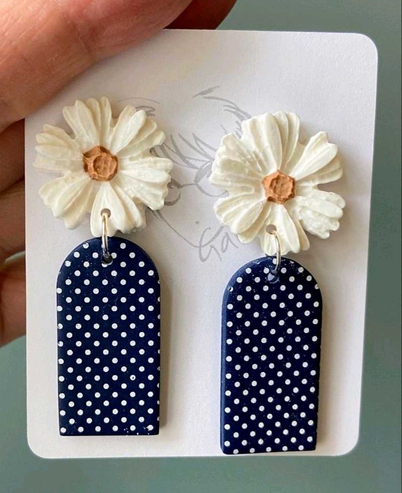 Set of 2 Handmade Floral Earrings