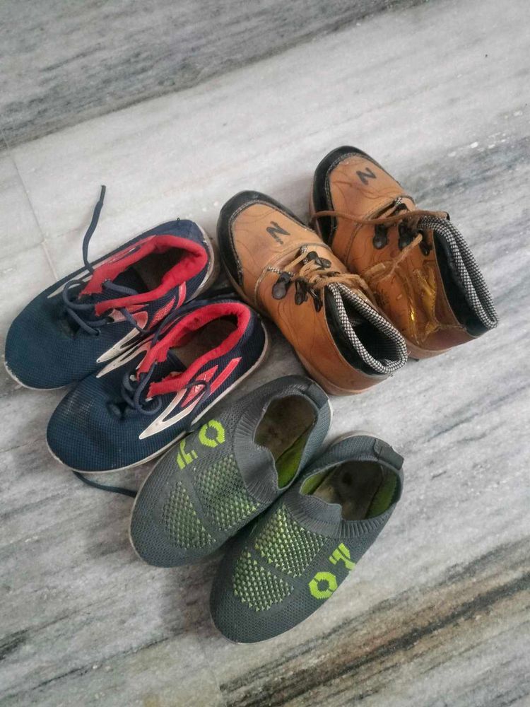 Assorted Women's Casual Shoes Bundle