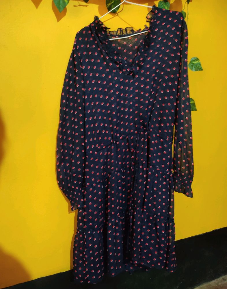 Polka Dot Ruffle 👗 Dress