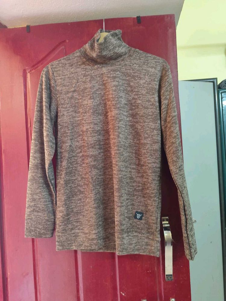 high neck t-shirt