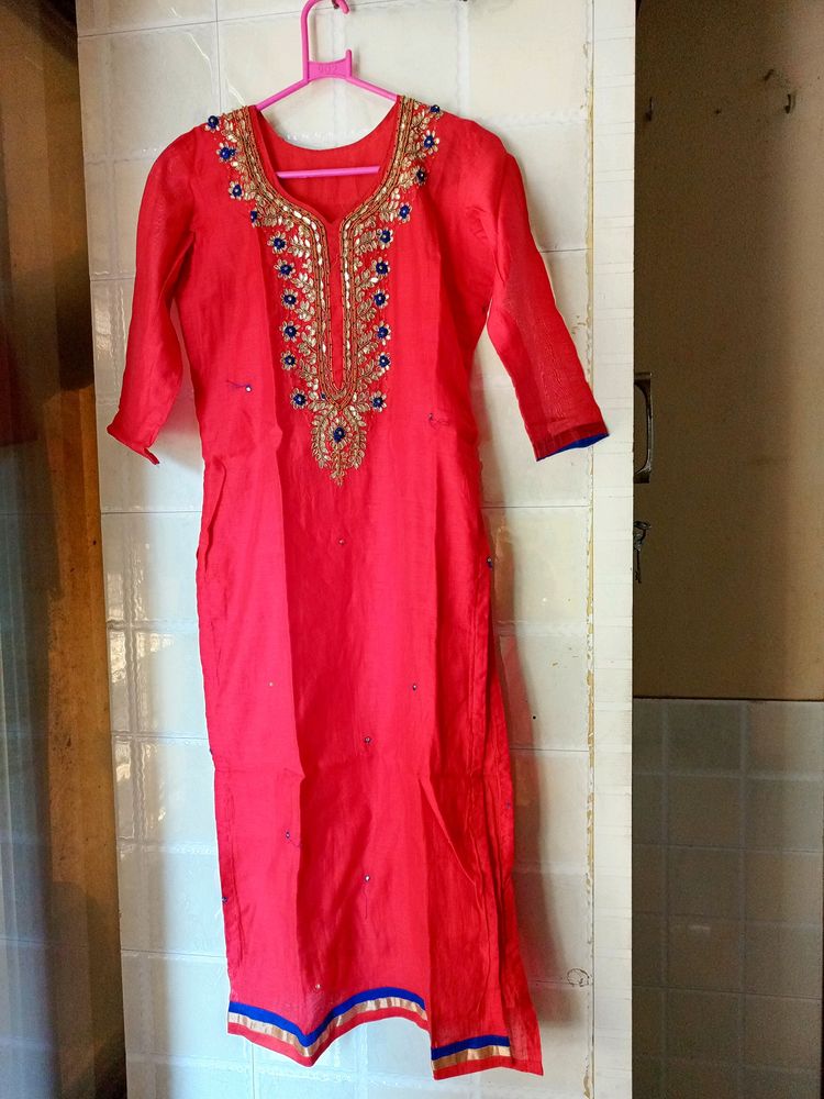 Red Gotapatti Kurti