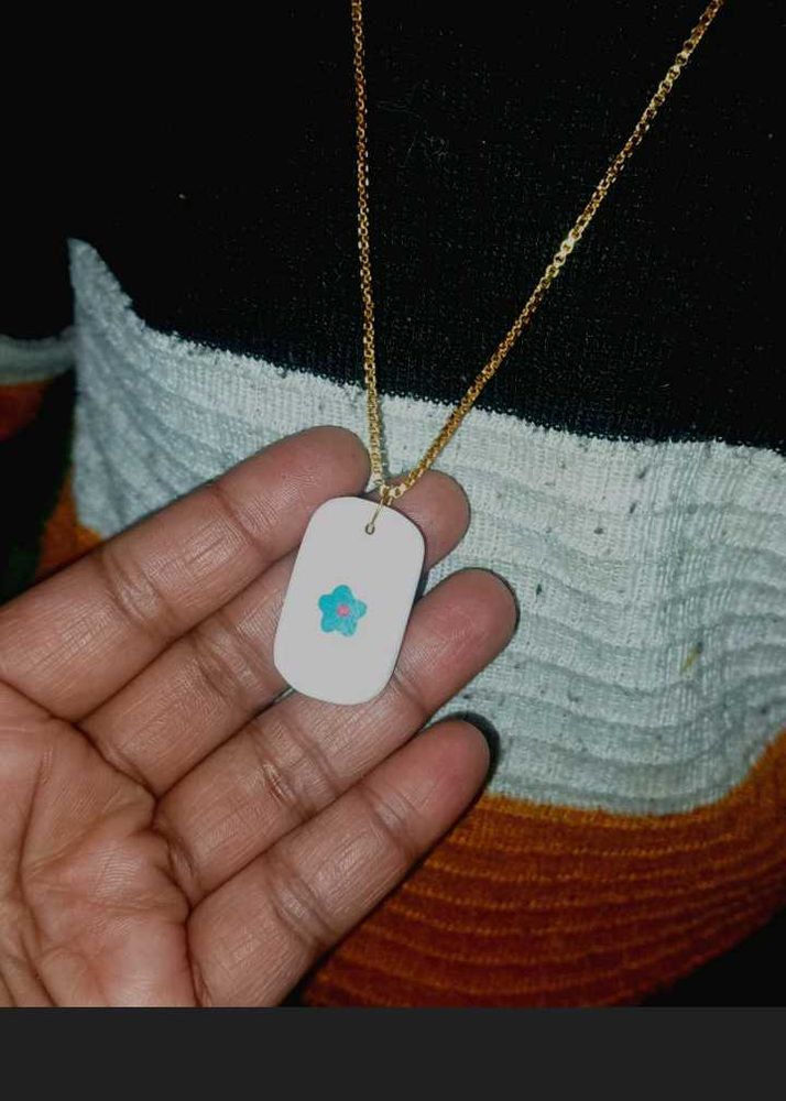 Cute Flower stone Pendant Necklace