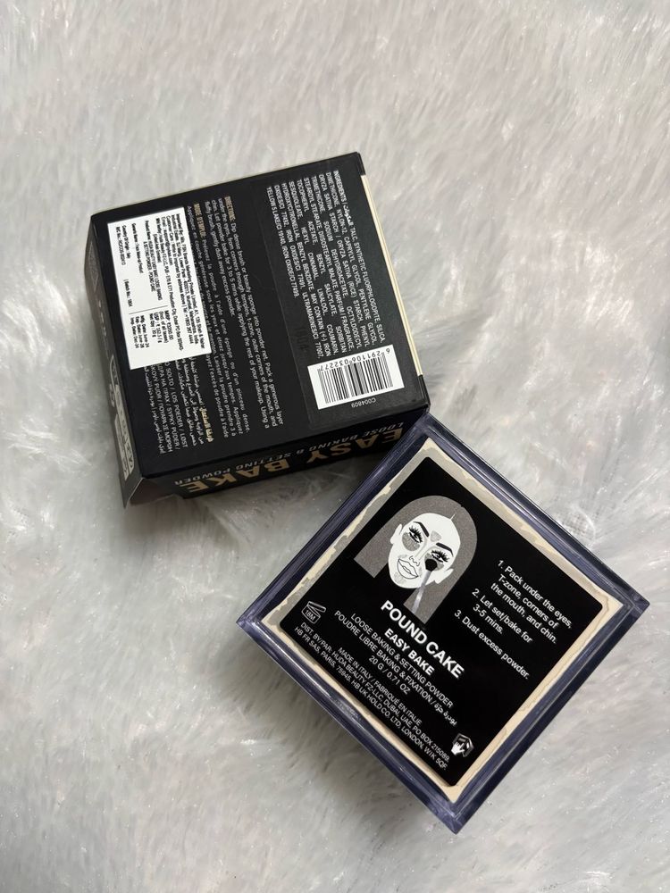 Huda Beauty Easy Bake Loose Baking &amp; Setting Powde