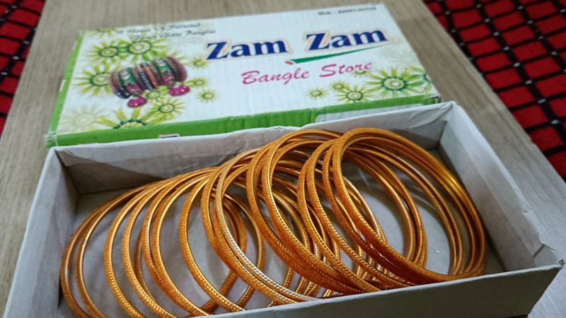 28 Piece Yellow Bangles Set