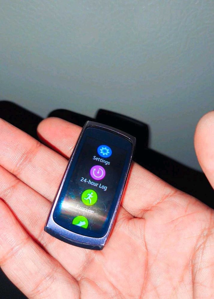 Samsung Gear Fit 2 Amoled Curved Smartband