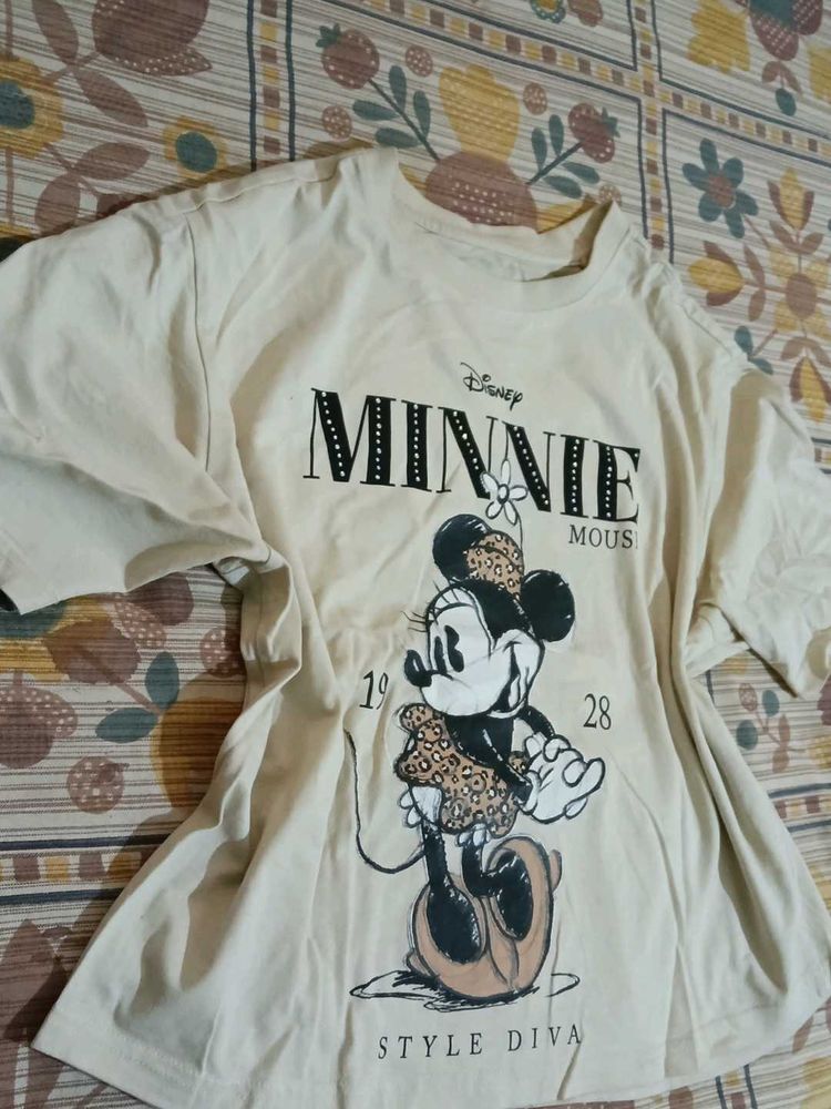 Disney Minnie Mouse T-Shirt