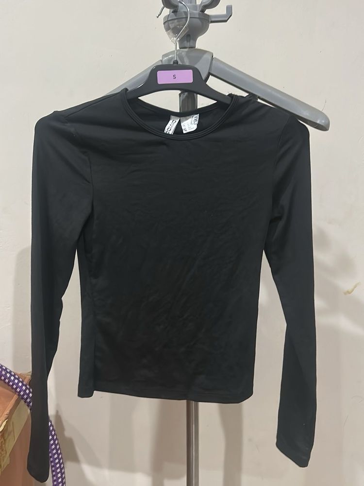 H&amp;M Black Long Sleeve Top