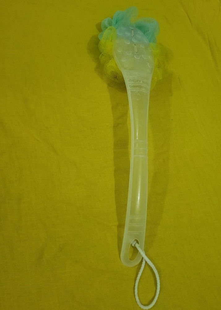 Exfoliating Bath Brush with Long Handle