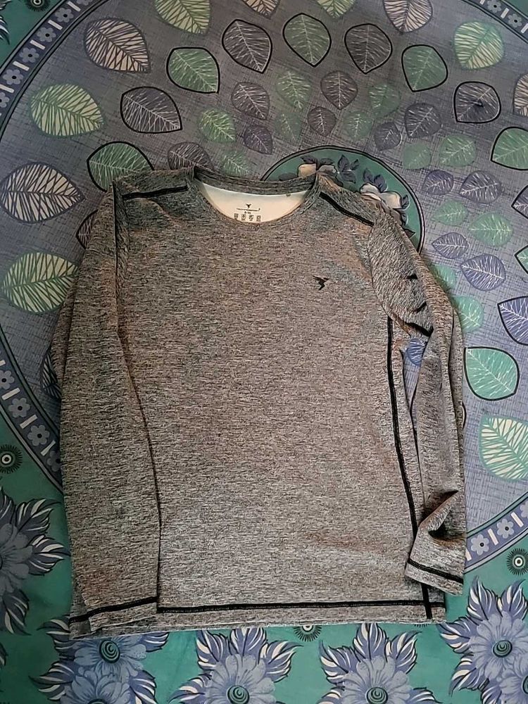 Men's Grey Long Sleeve Top