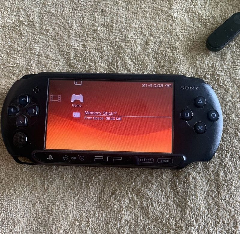 🔥Sony PSP EE-1004 Street🔥
