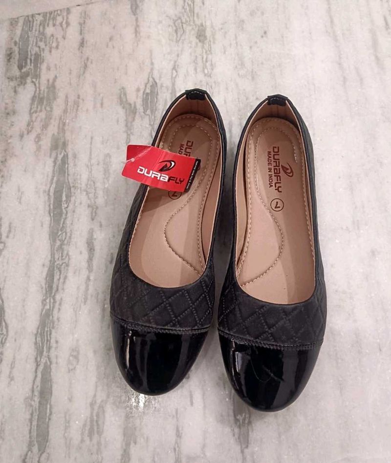 New Stylish Quilted Black Ballerinas