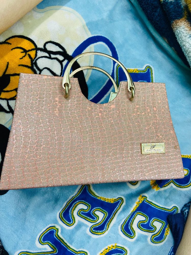 Rose Gold Color Handbag 👜