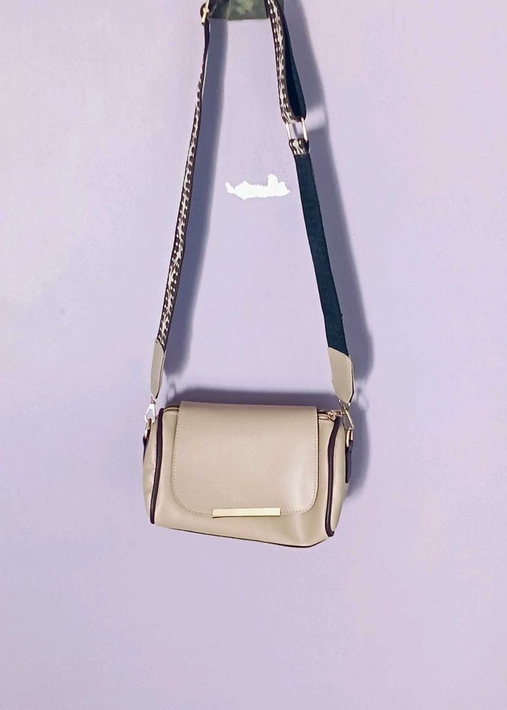 Stylish Beige Crossbody Bag