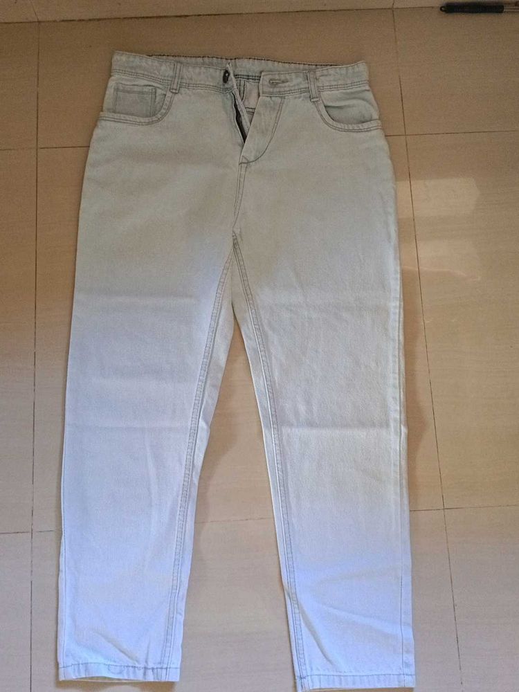 Light Wash Denim Jeans