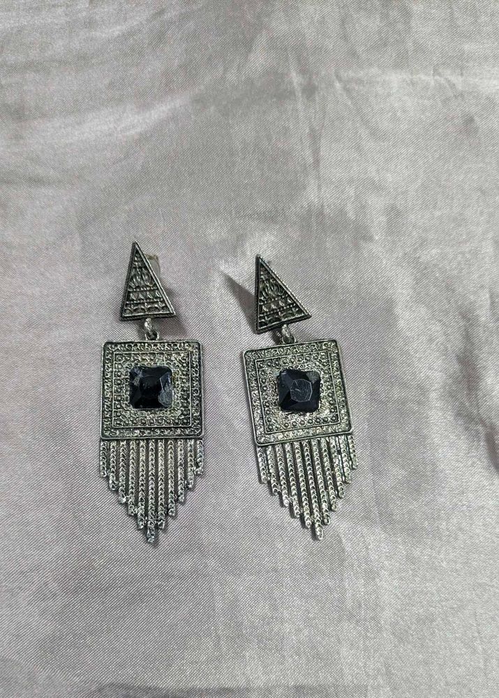 Geometric Black Stone Dangle oxidised Earrings