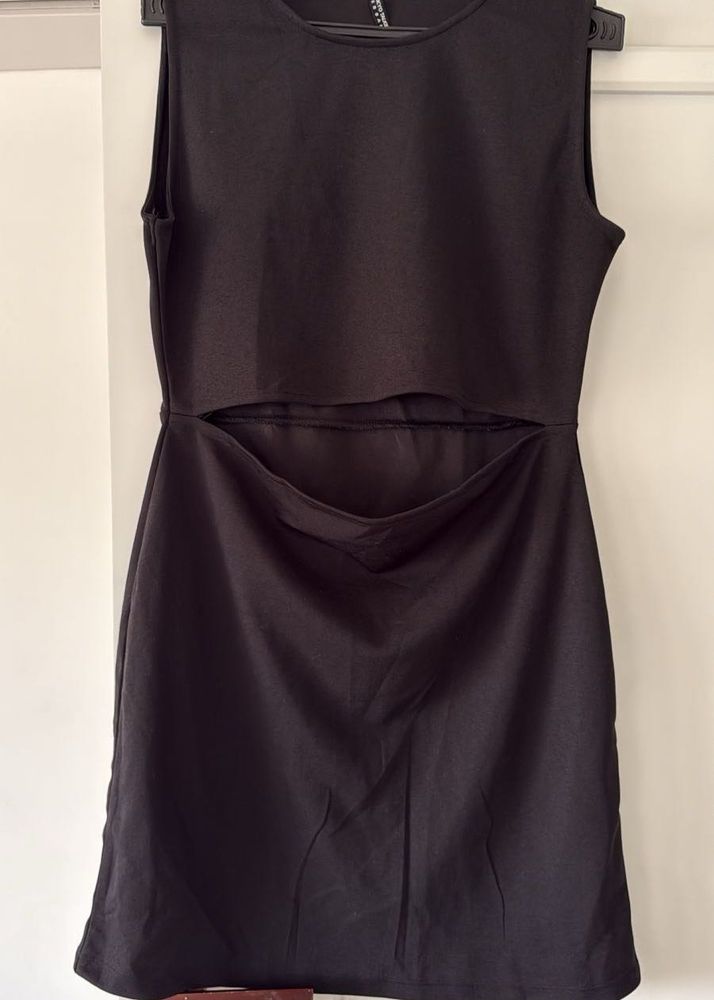 Sleeveless Black Mini Dress, Bust- 34/32