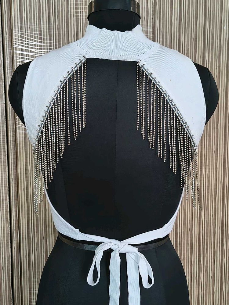 Sleeveless Mock Neck Crop Top