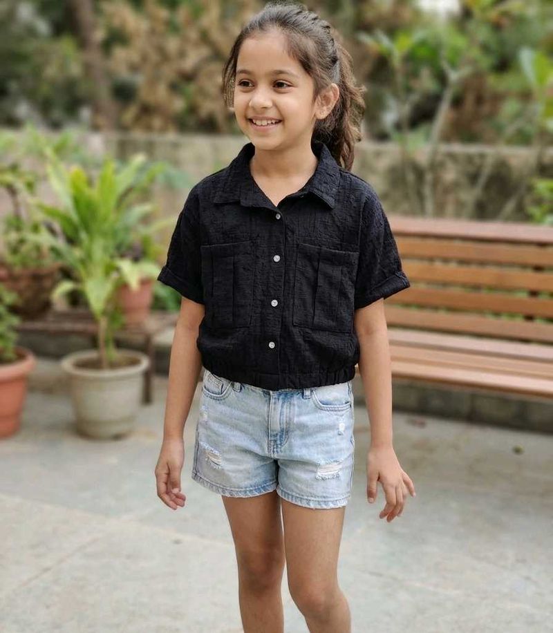Cute Black Textured Shirt
